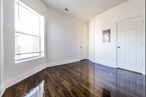 Kenwood Apartments in Chicago | 1030 E 47th St Bedroom