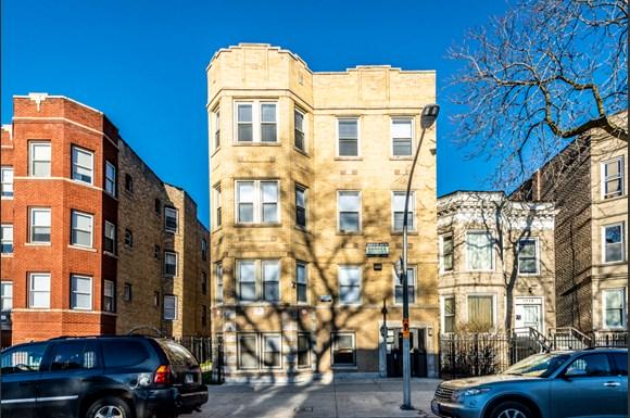 Exterior 1236 S Lawndale Ave Apartments in Chicago