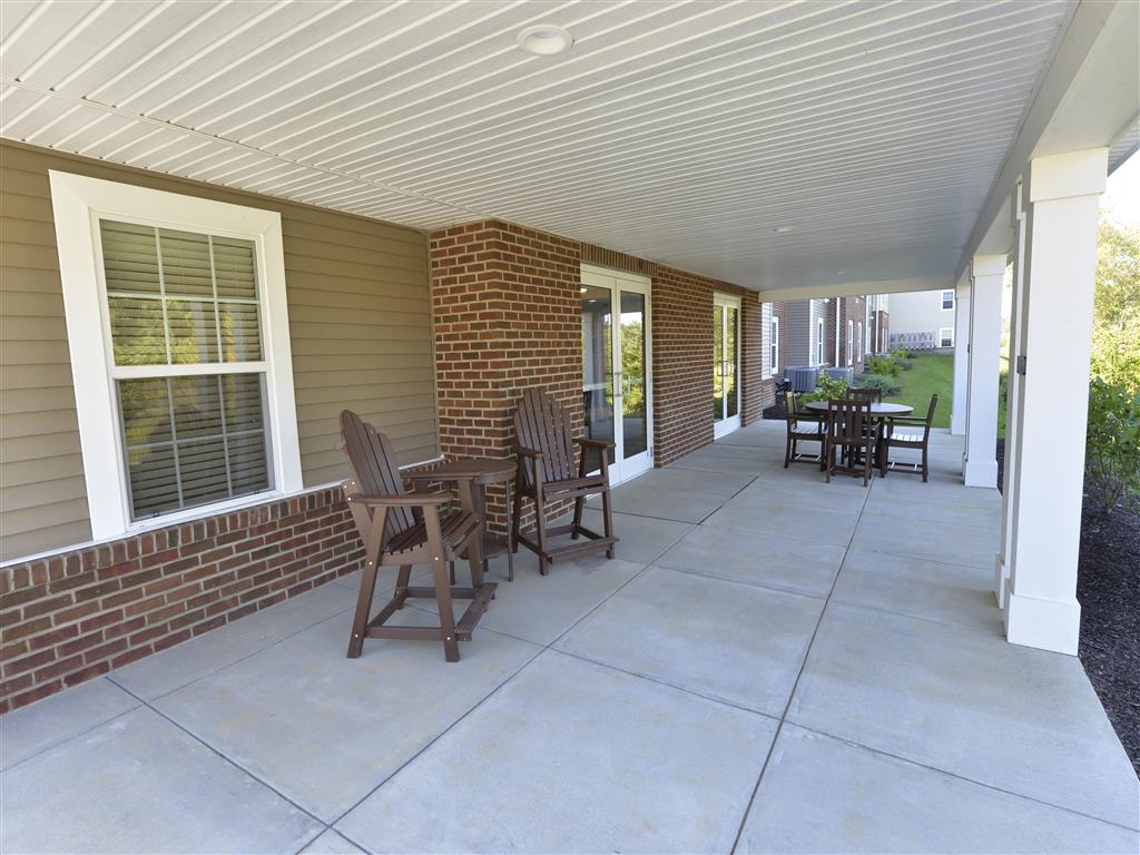 Maple Brook at Golden Pond Apartments in Kent, OH