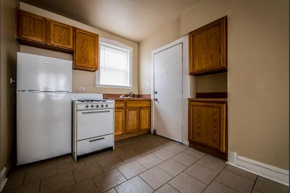 5500 W Van Buren St Apartments Chicago Kitchen