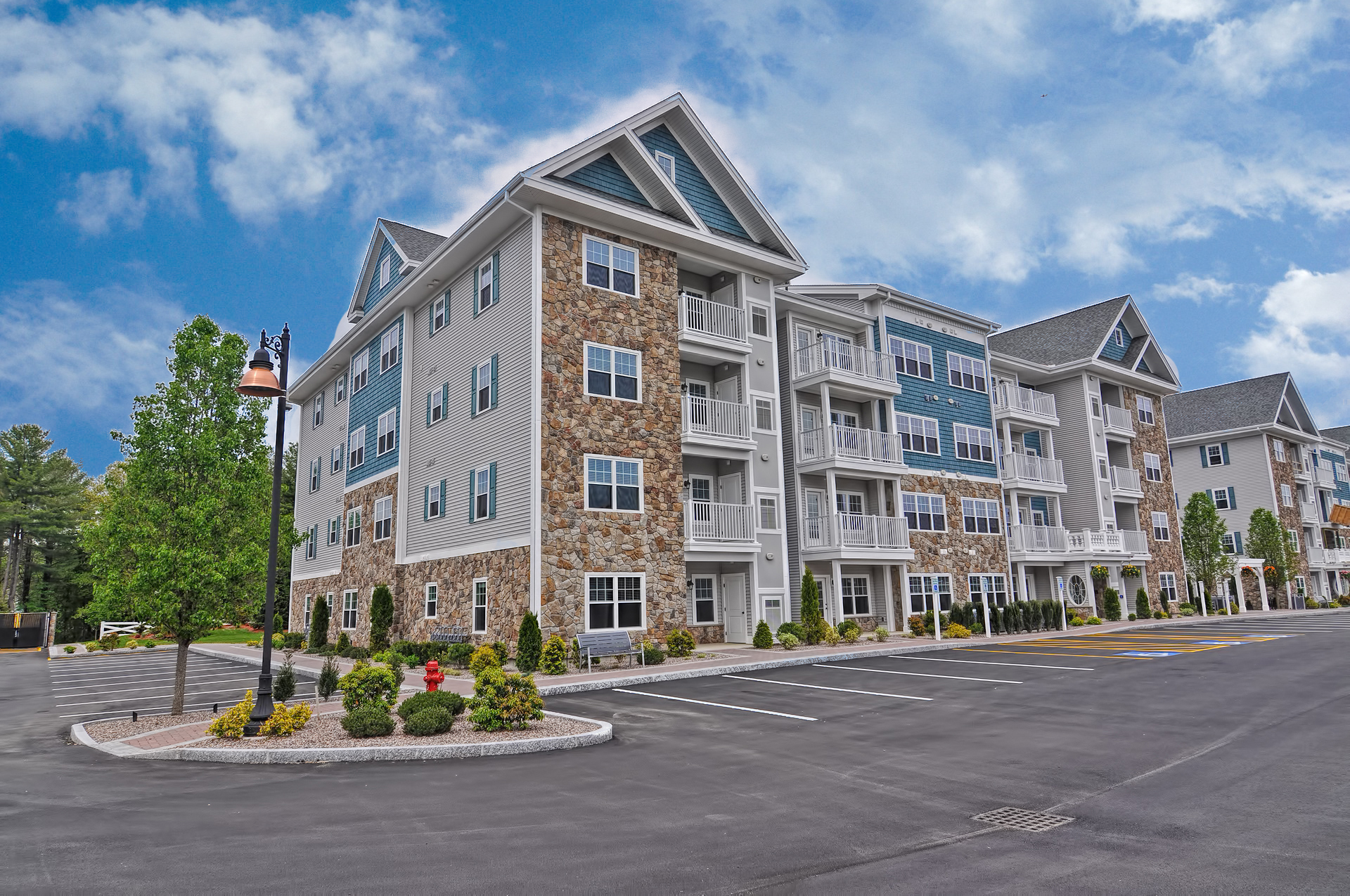 Tewksbury, MA New Apartments The Residence at Joan's Farm