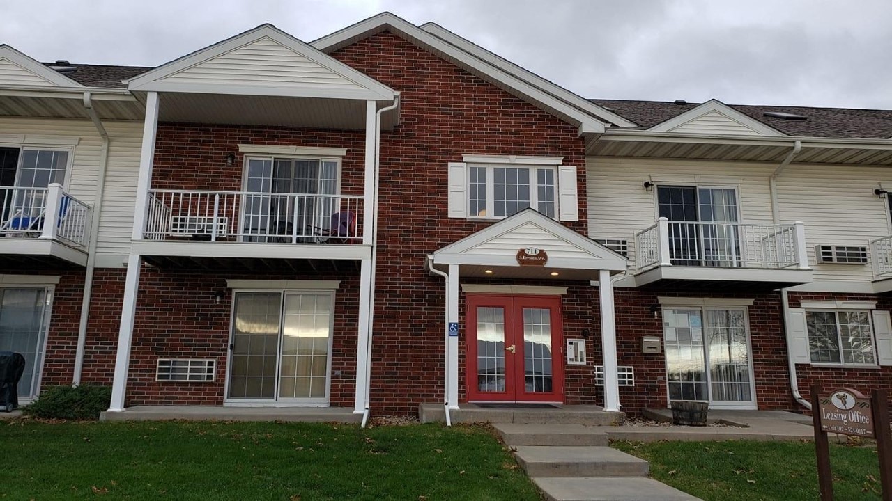 SADDLEBROOK Apartments in Reedsburg, WI