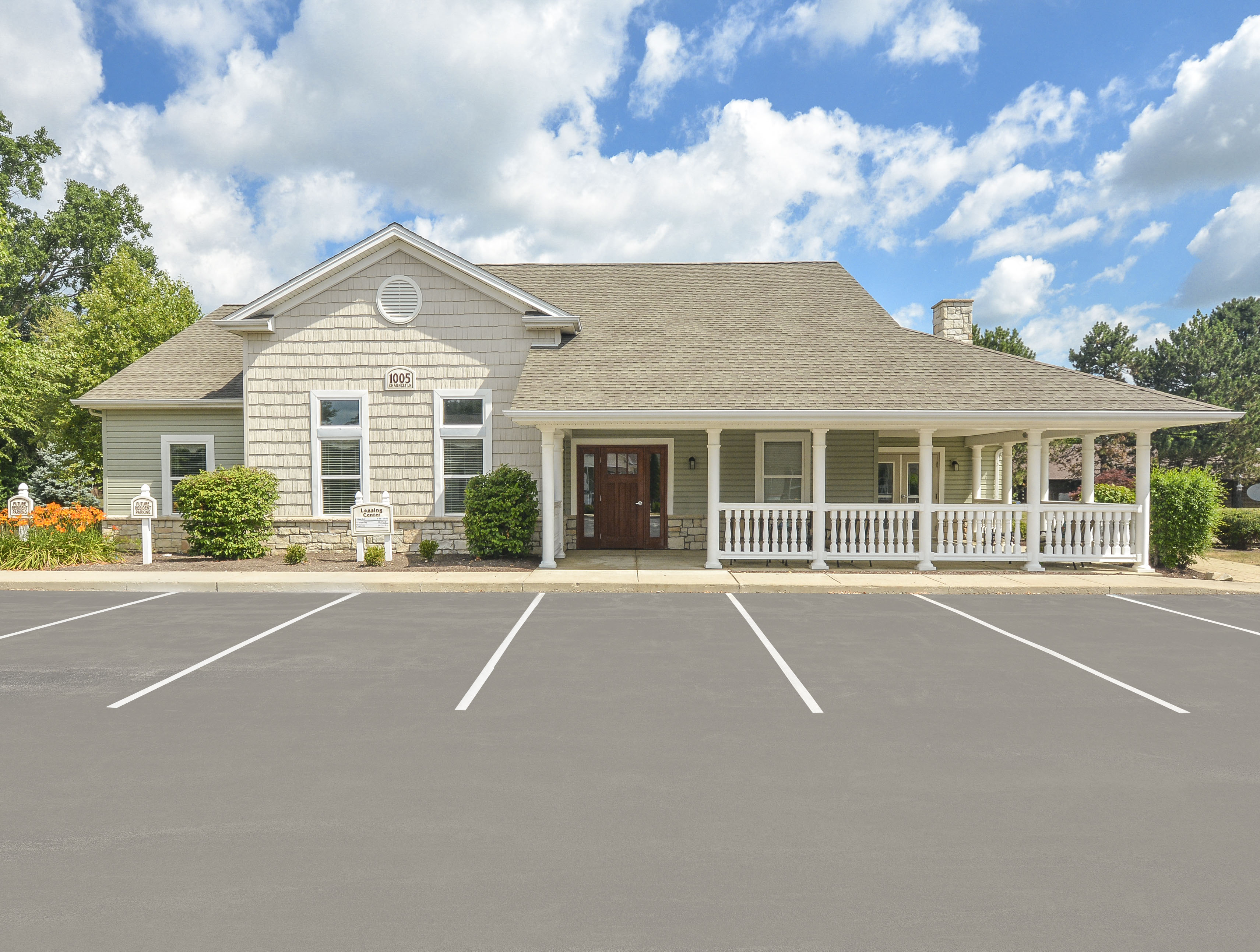 Photos and Video of Chauncey Pointe Senior Apartments in Bowling Green, OH
