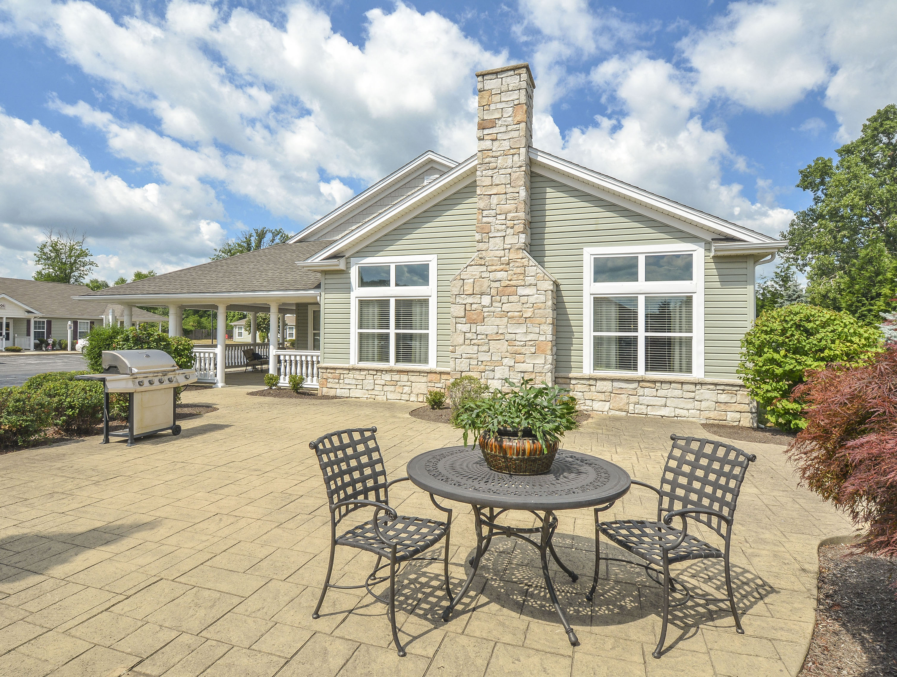 Photos and Video of Chauncey Pointe Senior Apartments in Bowling Green, OH