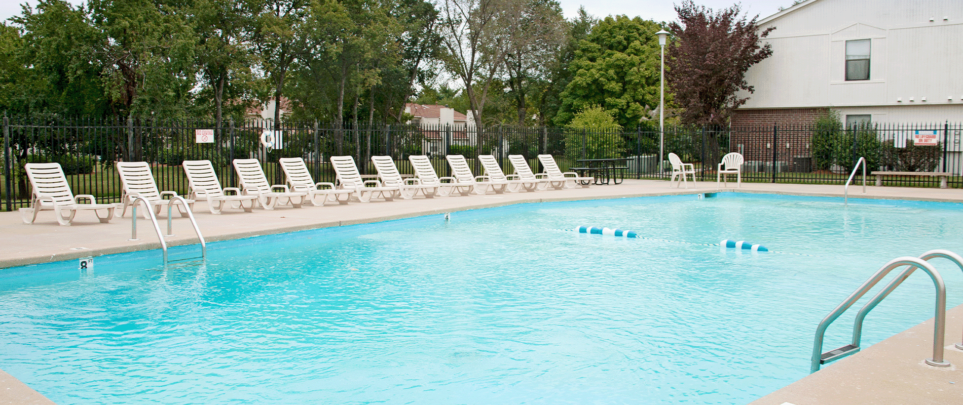 Edgewood Apartments in Rogers, AR