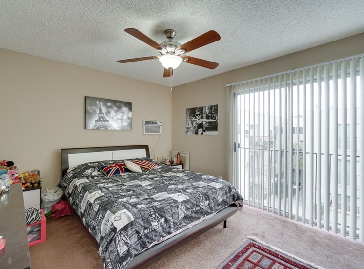 Ceiling fans in all bedrooms to keep you cool and energy efficient at Park Merridy, Northridge, CA