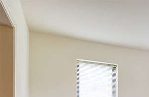 Den at Lake Oaks Apartments