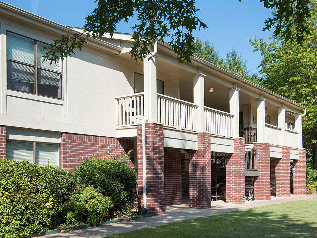 Photos and Video of Lost Springs in Rogers, AR