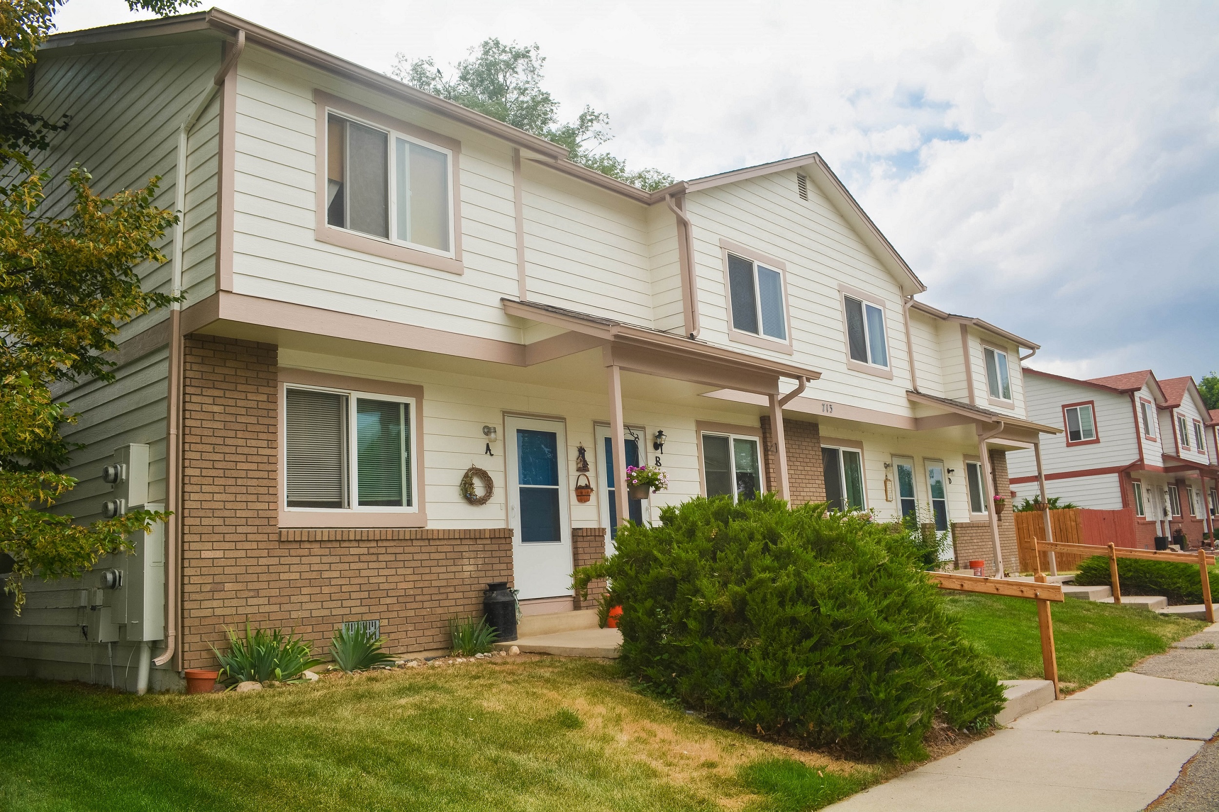 Aztec Apartments in Fort Collins, CO