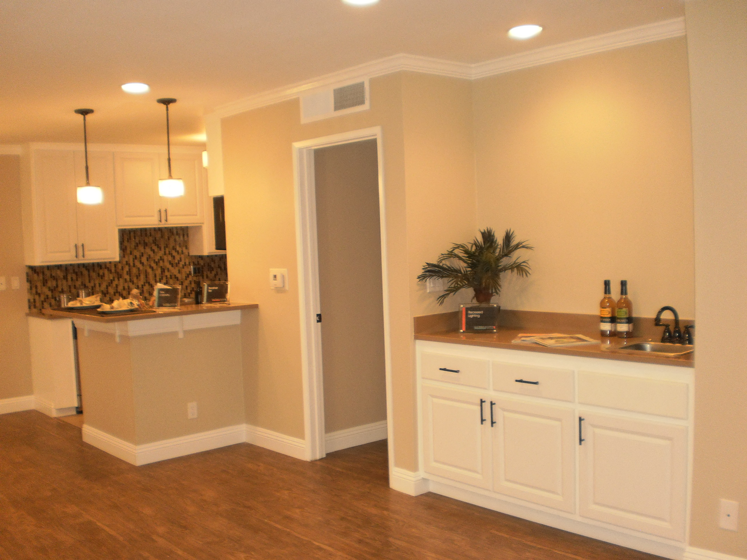 Gallery Photo 16