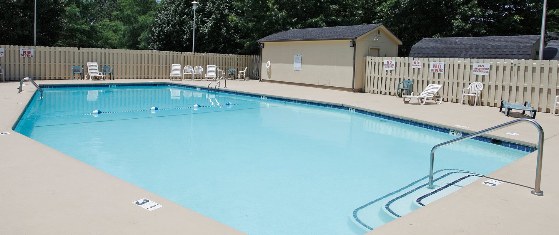 Lakeside Village I/II Apartments in Fayetteville, AR