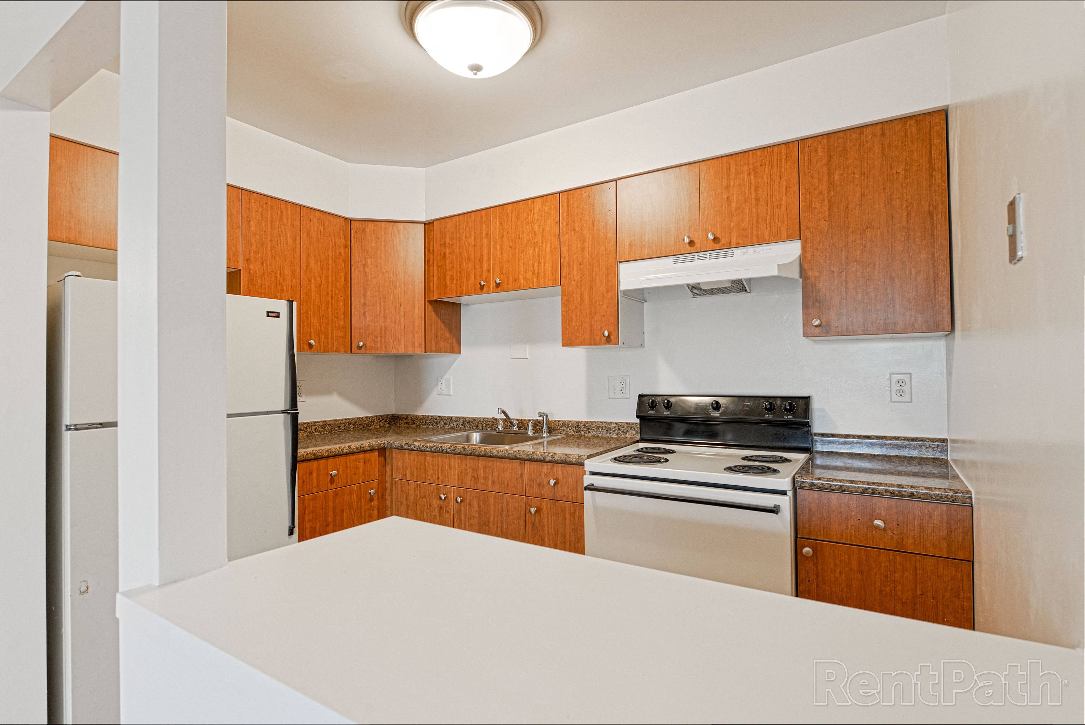 Tiberon Trails Apartments in Merrillville, IN