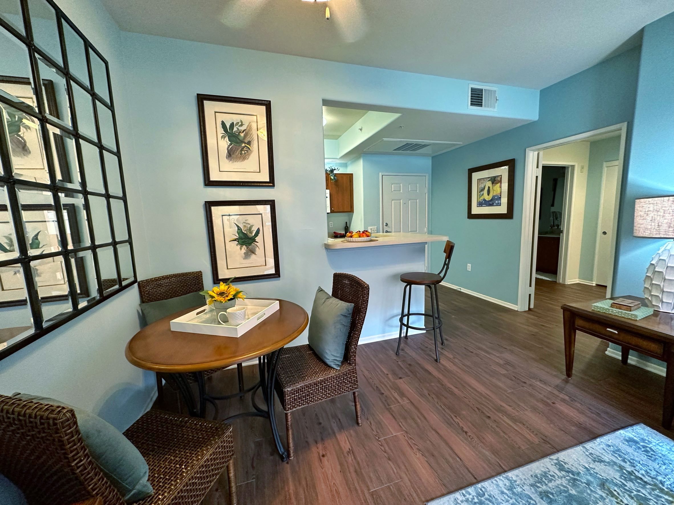 Gallery Photo 15