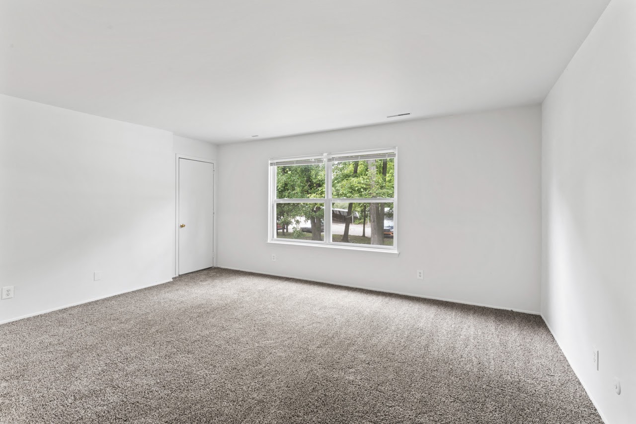 Apple Creek 2BR 2Ba