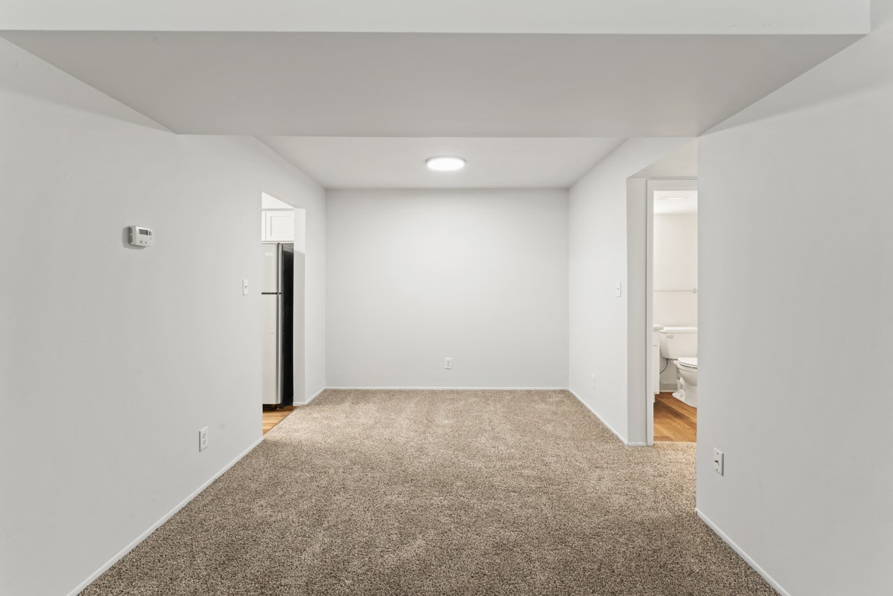 Apple Creek 2BR 2Ba
