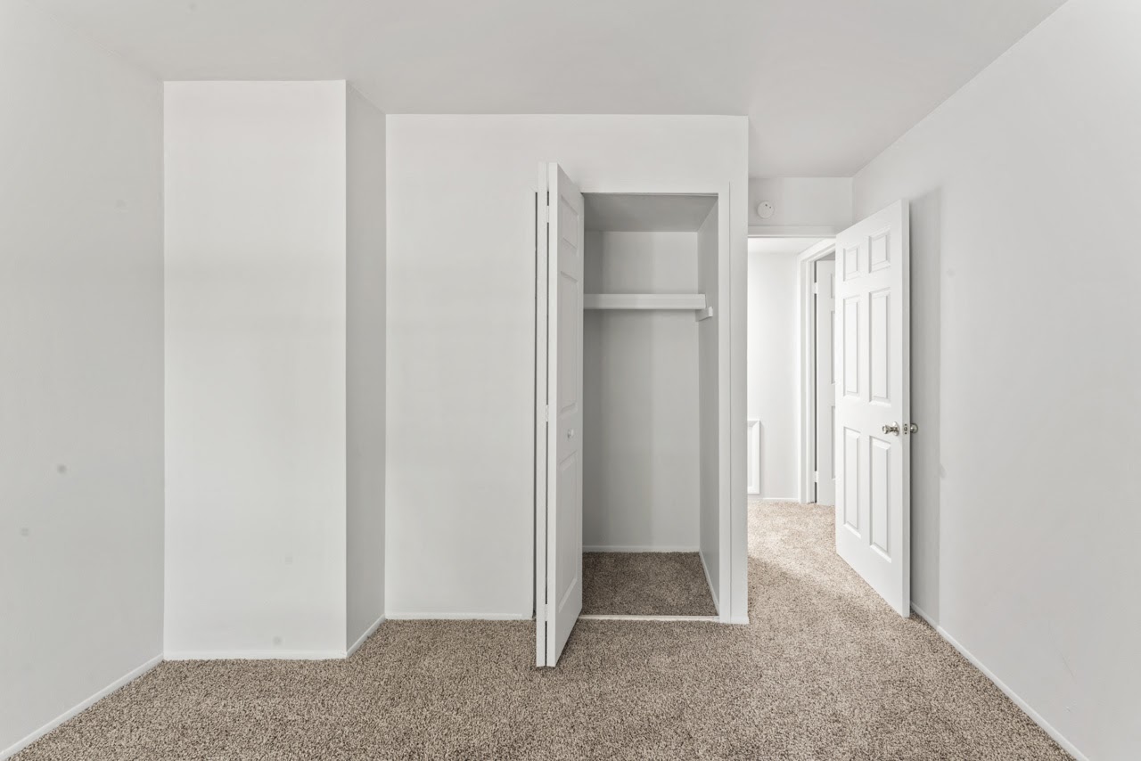 Apple Creek 2BR 2Ba