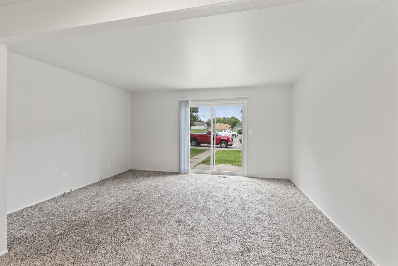 2 BR 1 ½ Ba Photos