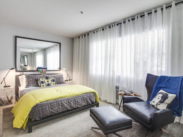 Elegant Master Bedroom | Vida Hollywood