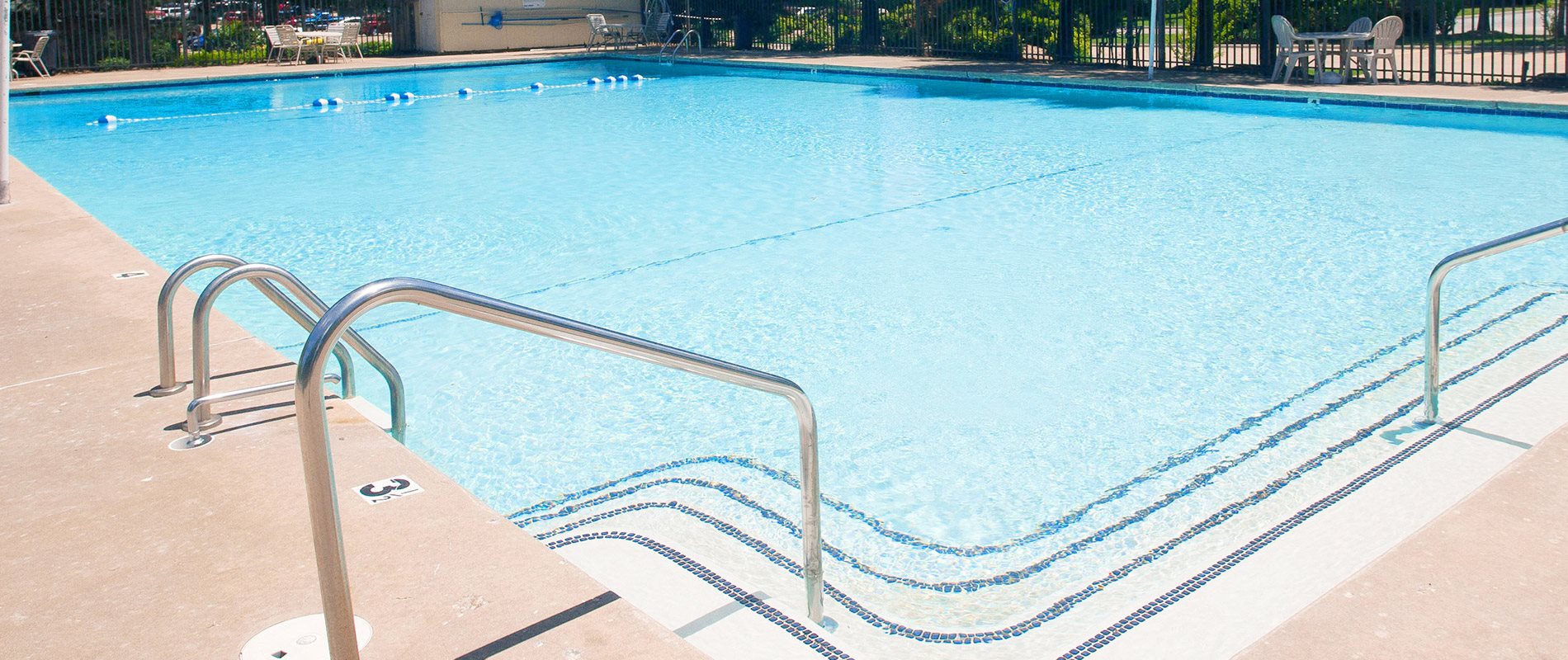 The Greens at Lakeside Village Apartments in Fayetteville, AR