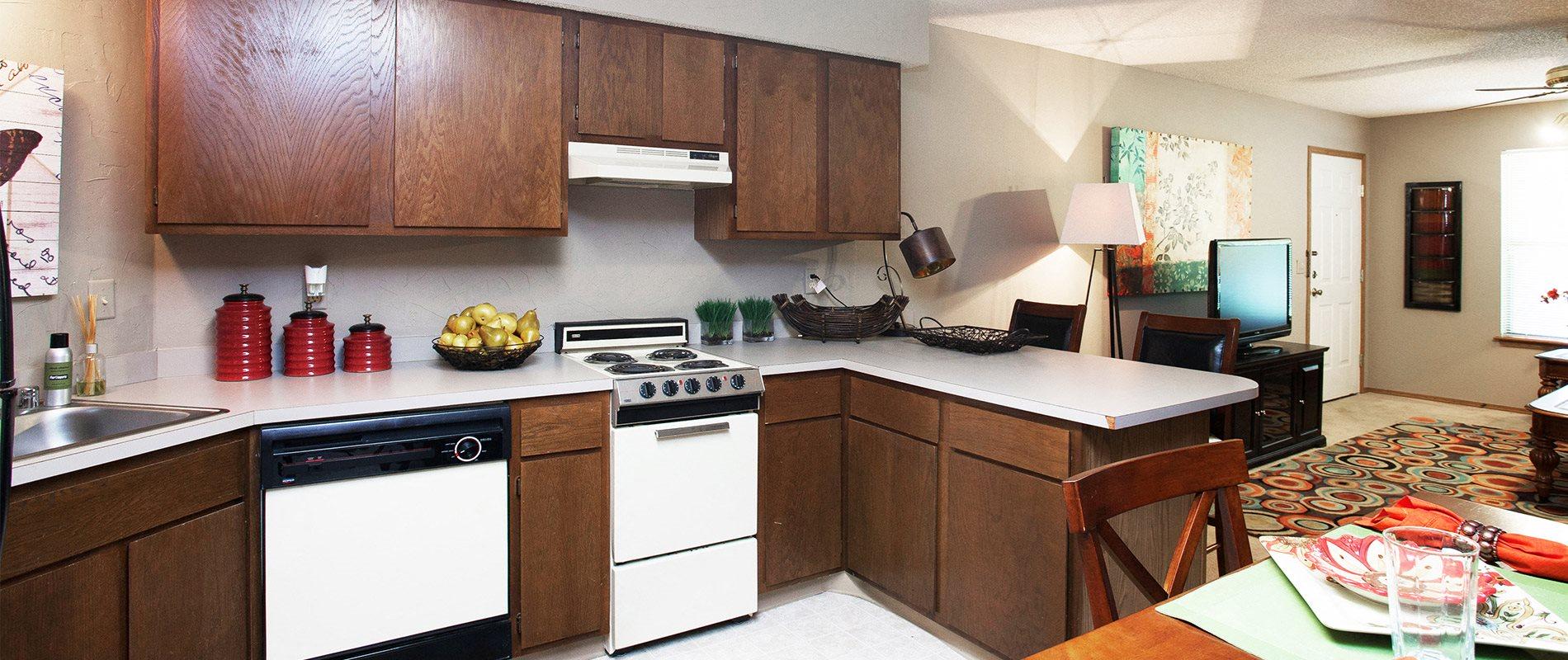 The Greens at Lakeside Village Apartments in Fayetteville, AR