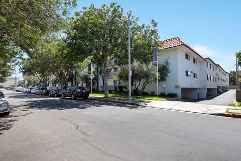 Building View of Tuscany Villas | Torrance CA Apartments