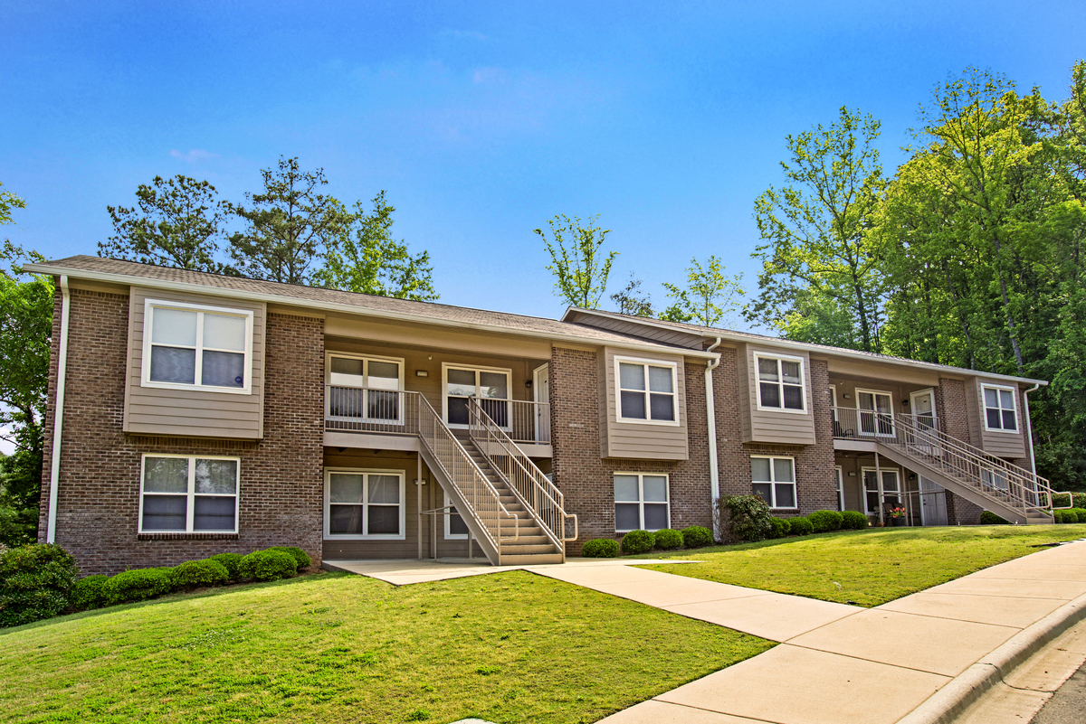 Bentwood Apartments in Birmingham, AL