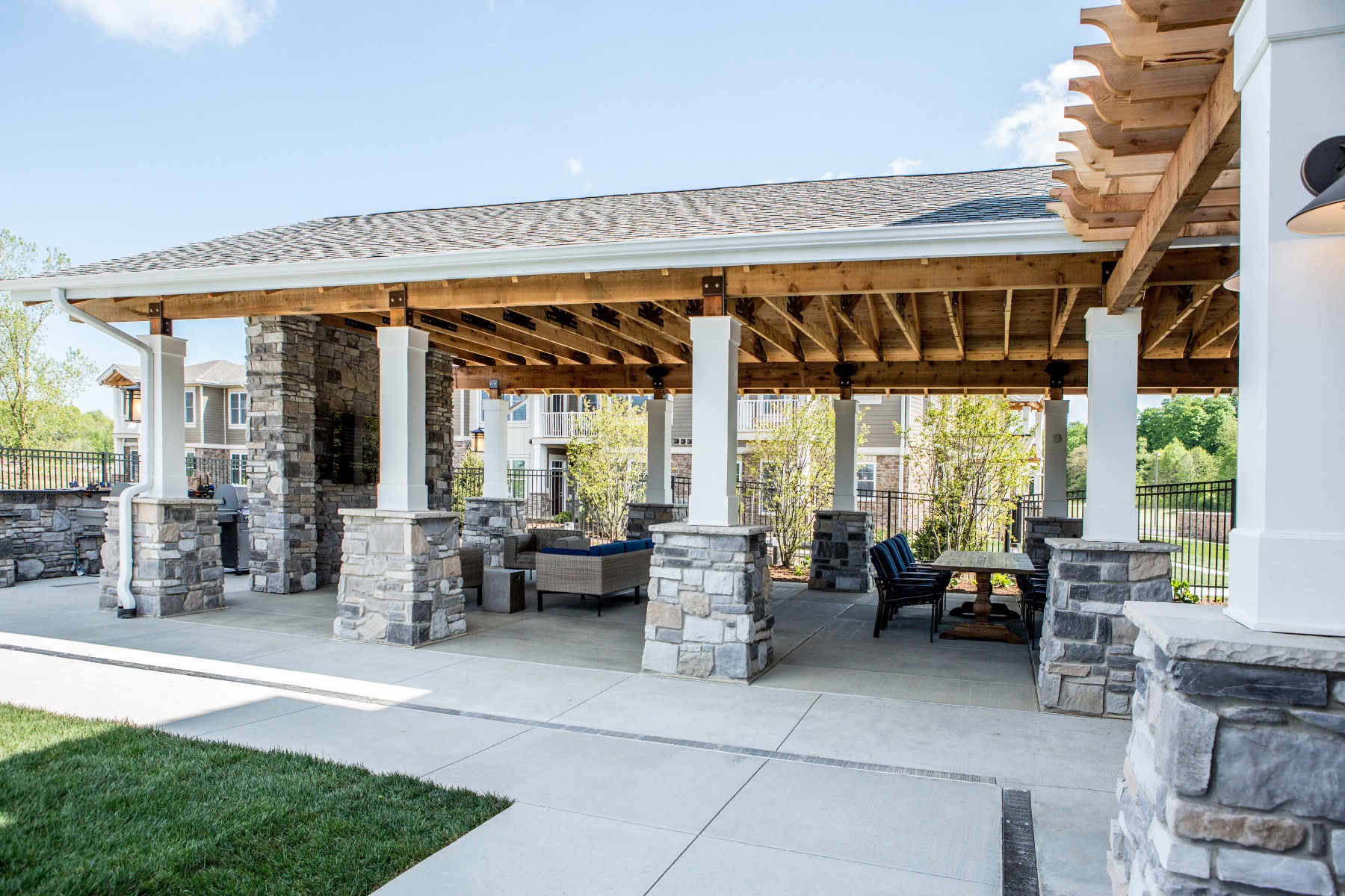 BBQ and Picnic Area at The Lakes of Valparaiso Apartments in Valparaiso IN