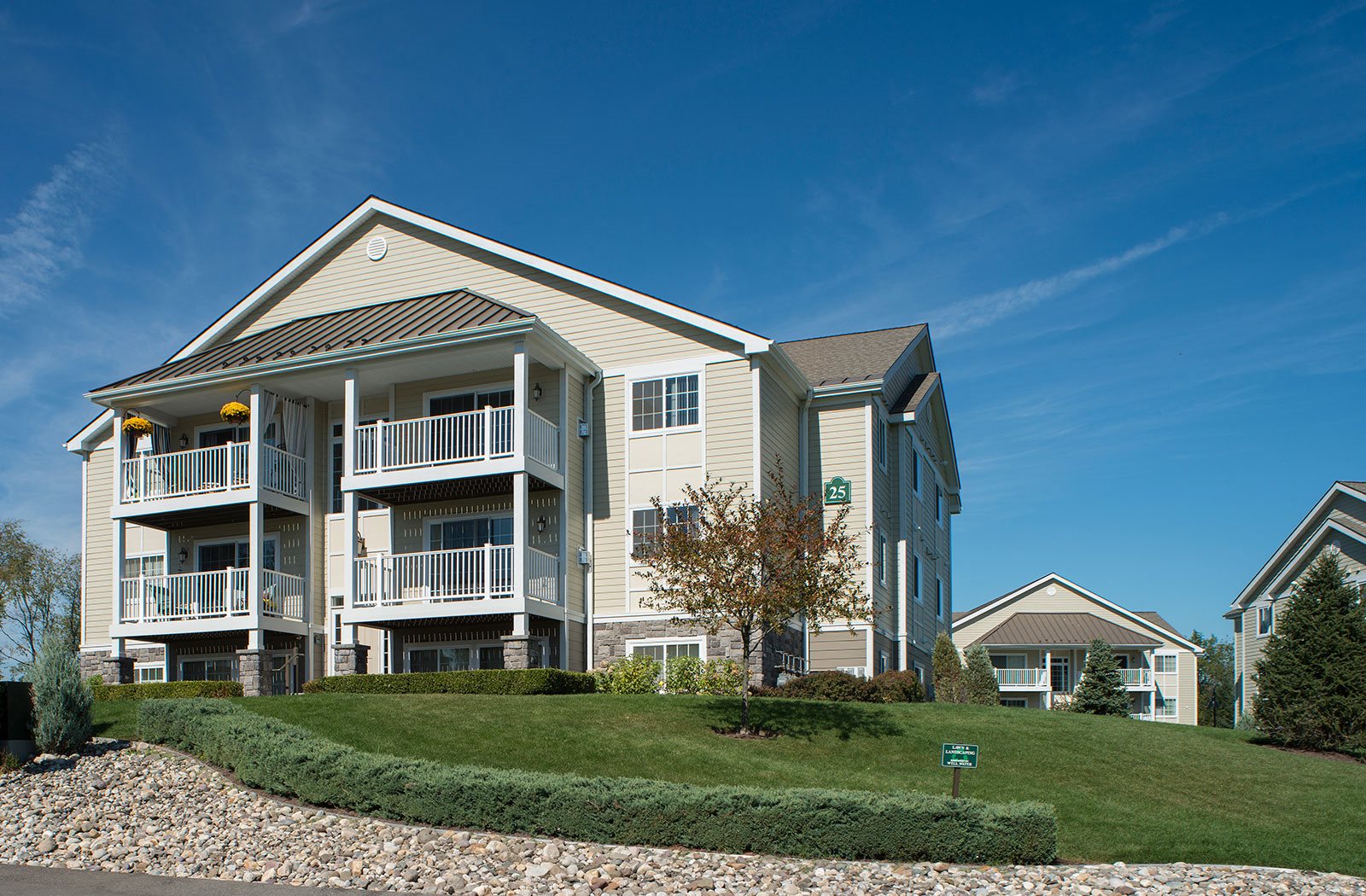 Photos and Video of The Glen at Sugar Hill Apartments in Troy, NY