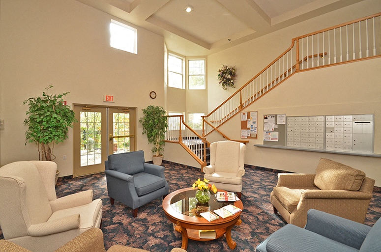 Bassett Creek Commons Apartments in Plymouth, MN