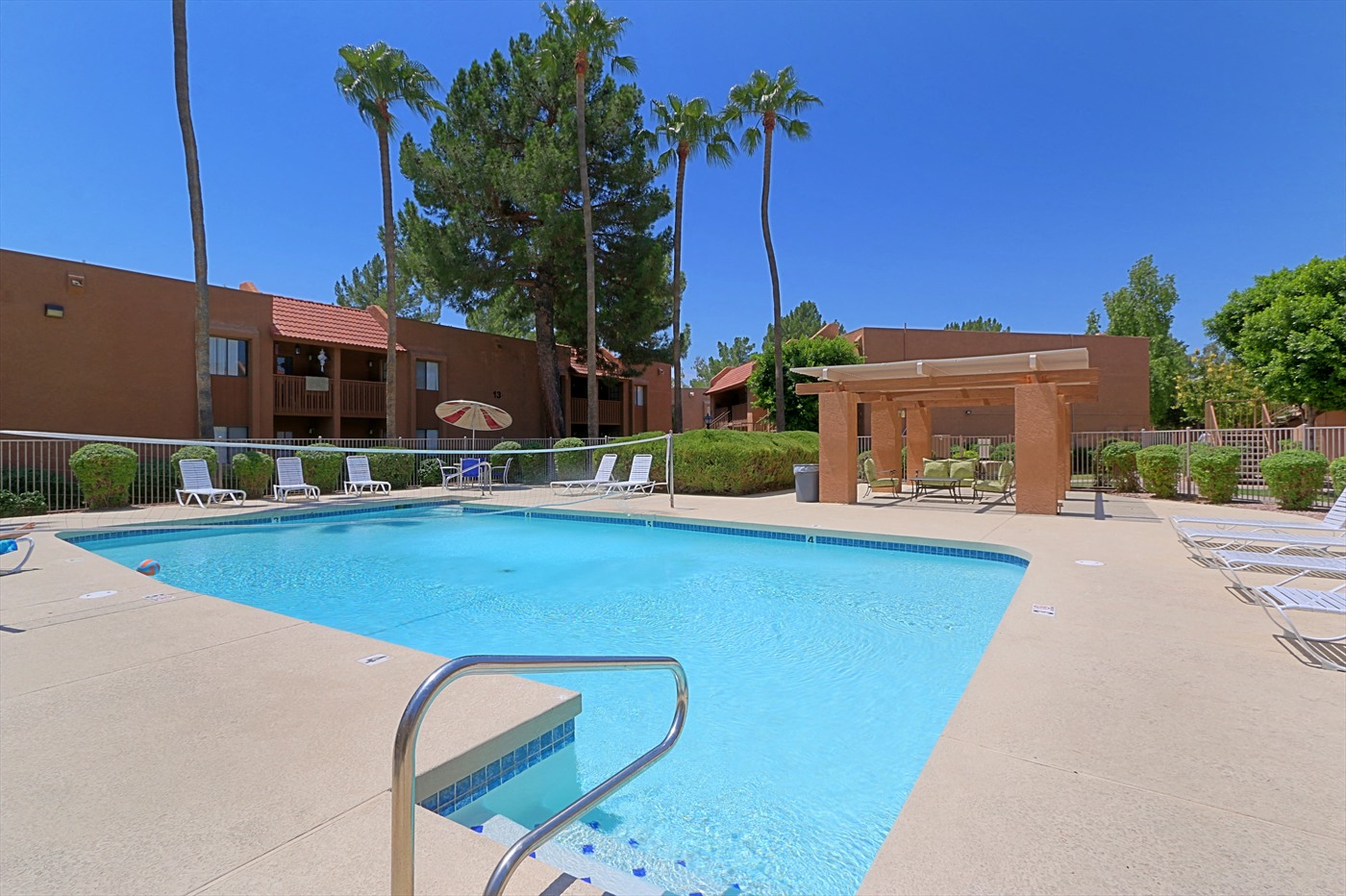 Photos and Video of Oakridge Apartments in Phoenix, AZ