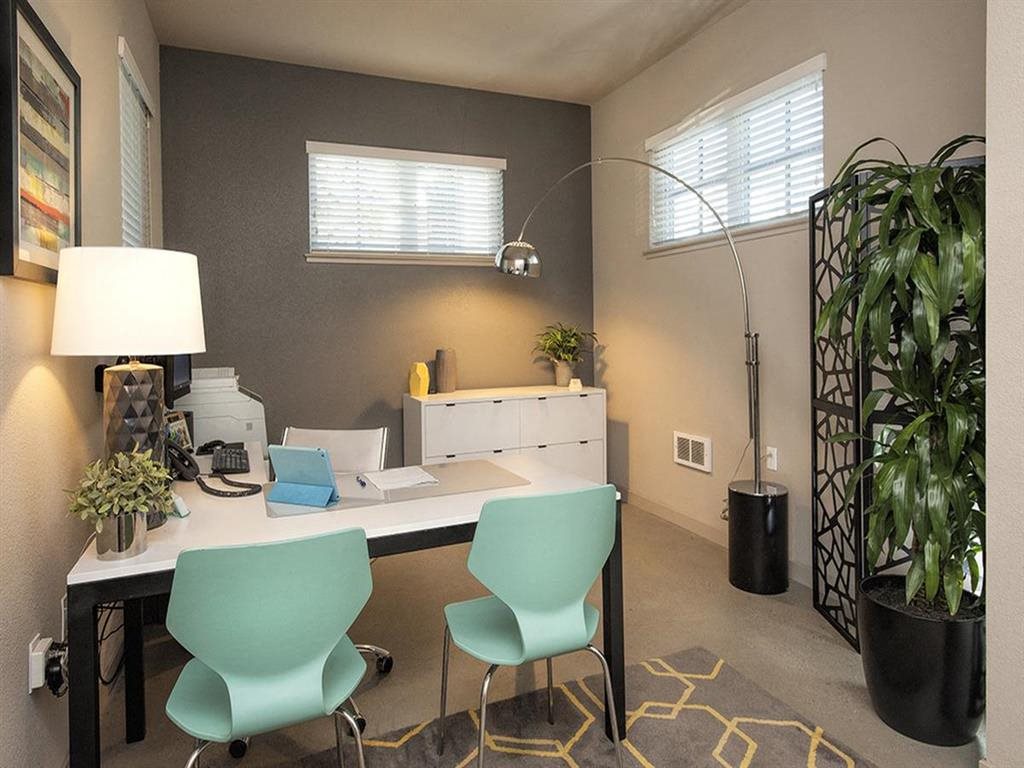 Mason at Hive Brand New Apartments for Rent | Mason at Hive Apartments in Oakland, CA Now Leasing Office