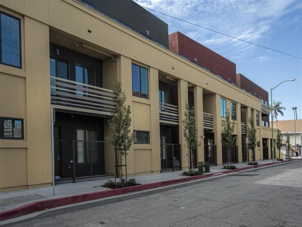 Mason at Hive Exterior Building Brand New Apartments for Rent | Mason at Hive Apartments in Oakland, CA Now Leasing