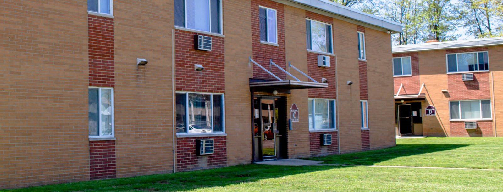 Maple Eastlake Apartments Apartments in Eastlake, OH