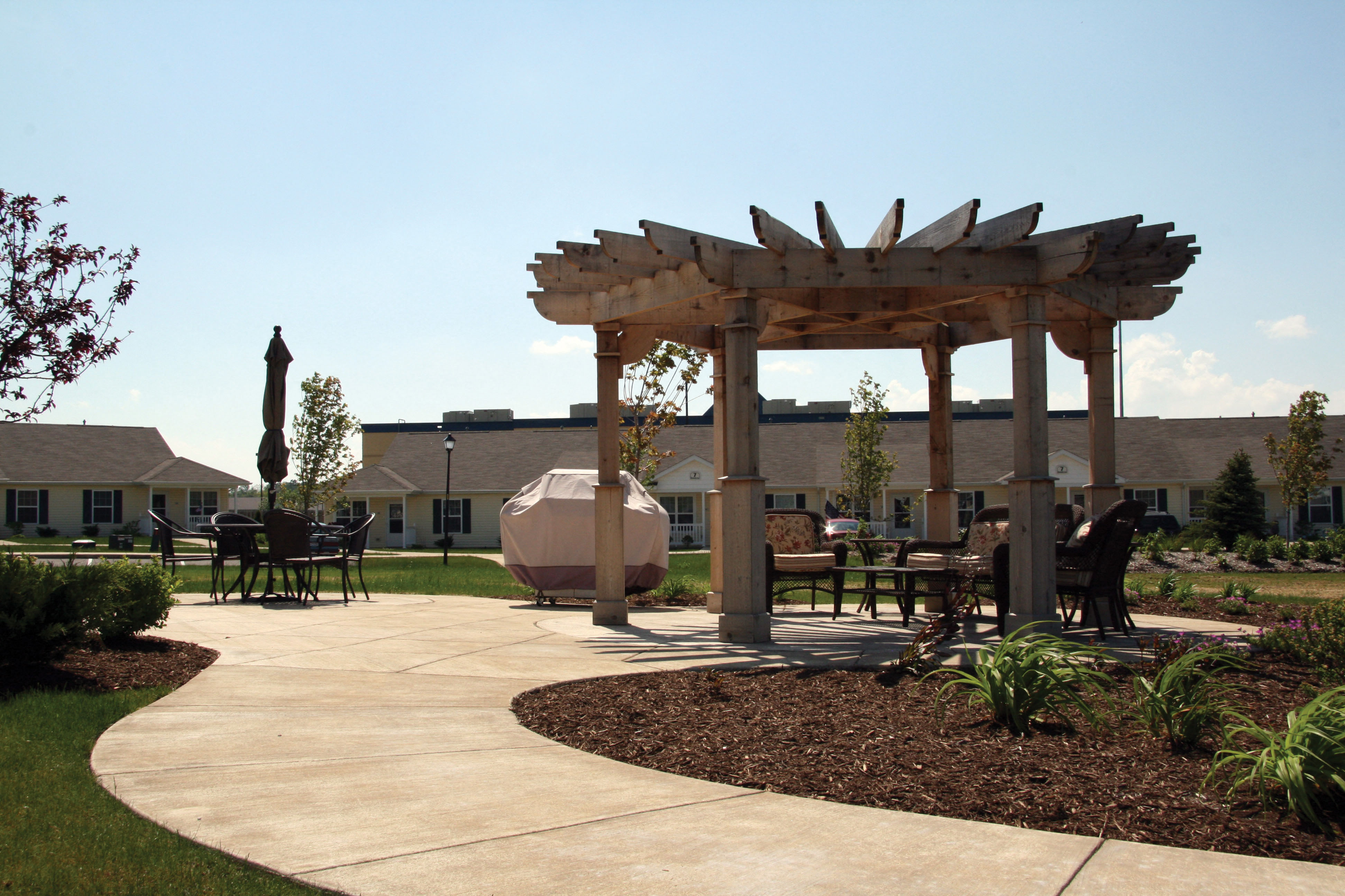 Photos and Video of Pointe Senior Apartments in Norwalk, OH