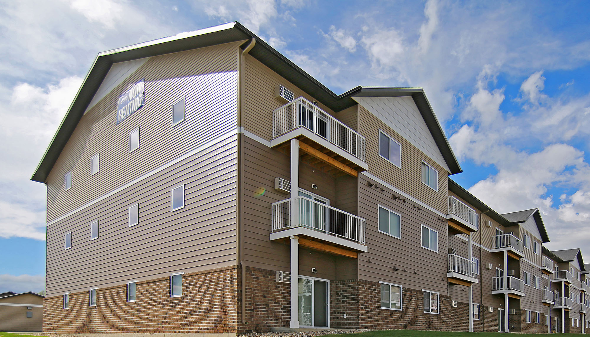 Apartments in Mandan, ND Cascades of Mandan Home
