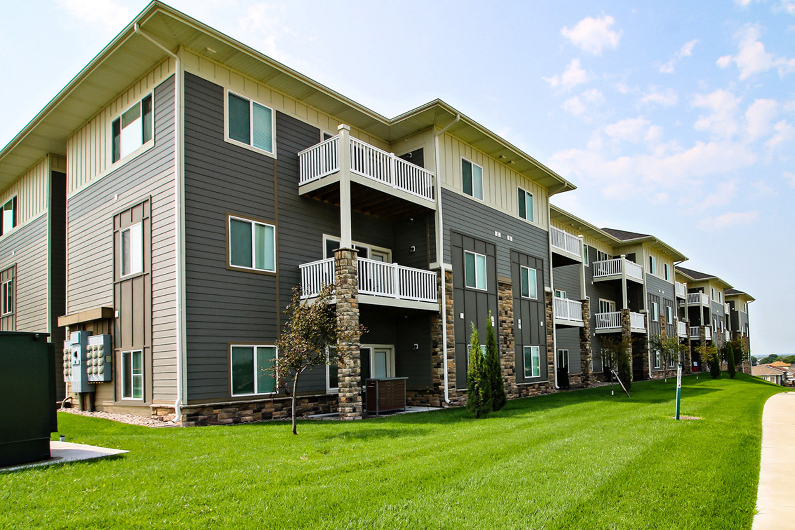 Tamarin Ridge Apartments In Lincoln Ne