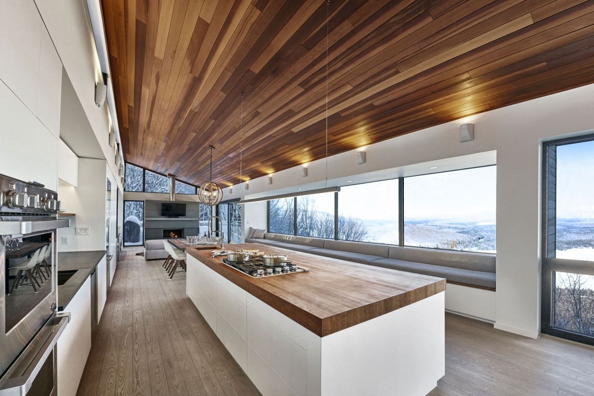 Hannah's Haven Modern and Warm Kitchen