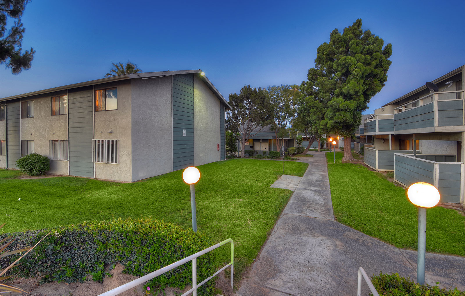 VILLAGE GREEN | Apartments in Rialto, CA