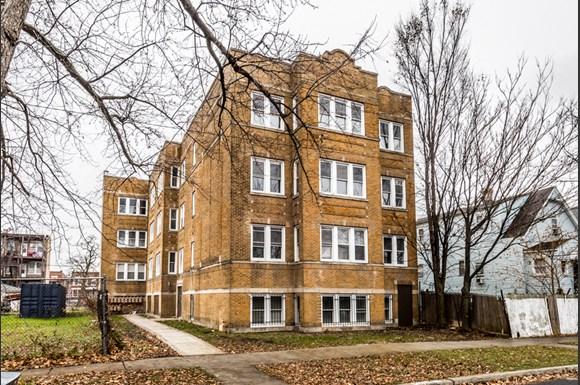 North Lawndale Apartments for rent in Chicago | 1509 S Kenneth