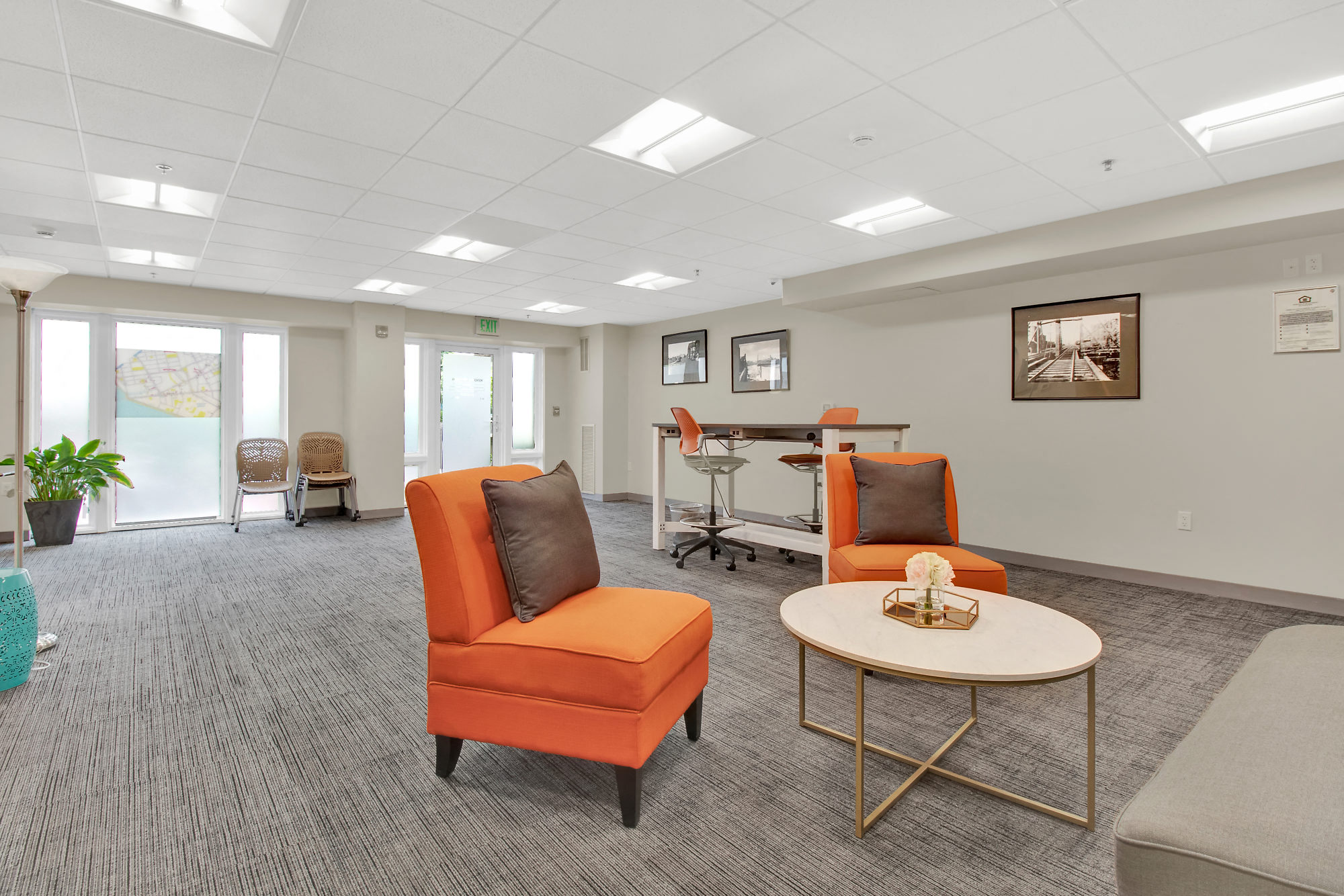 Community room at Kendall Crossing