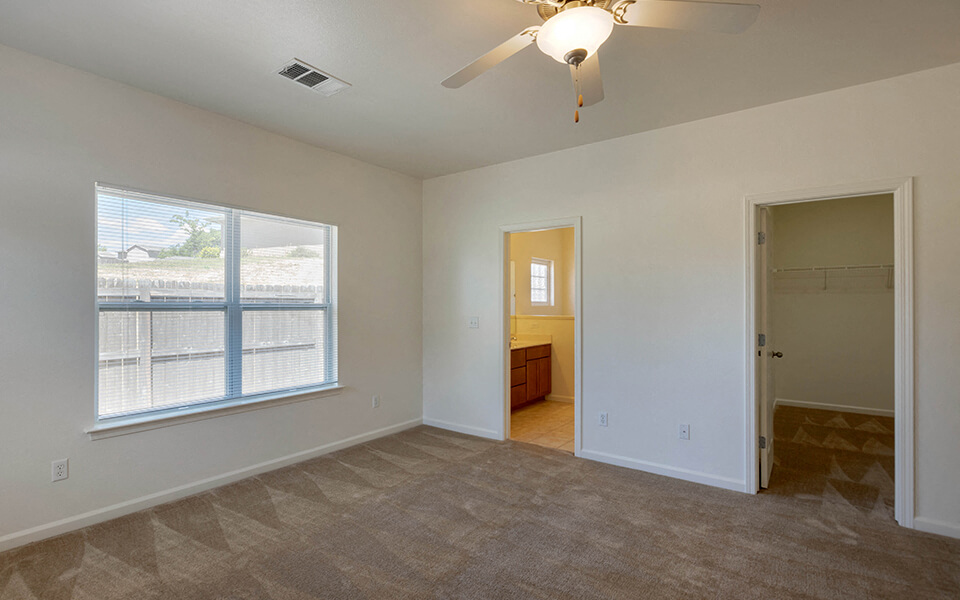 Norton Heights 1631 3x2.5 Primary Suite