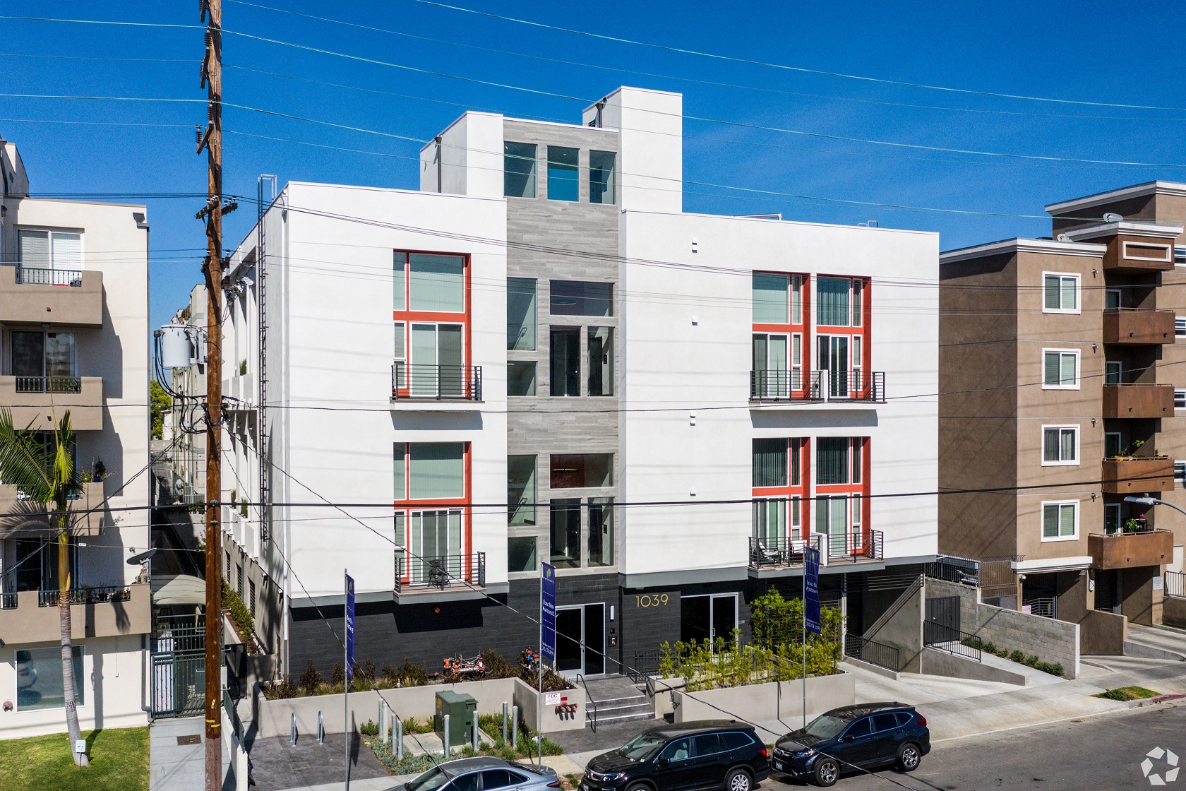 Lido Apartments - 1039 S Hobart | Apartments in Los Angeles, CA