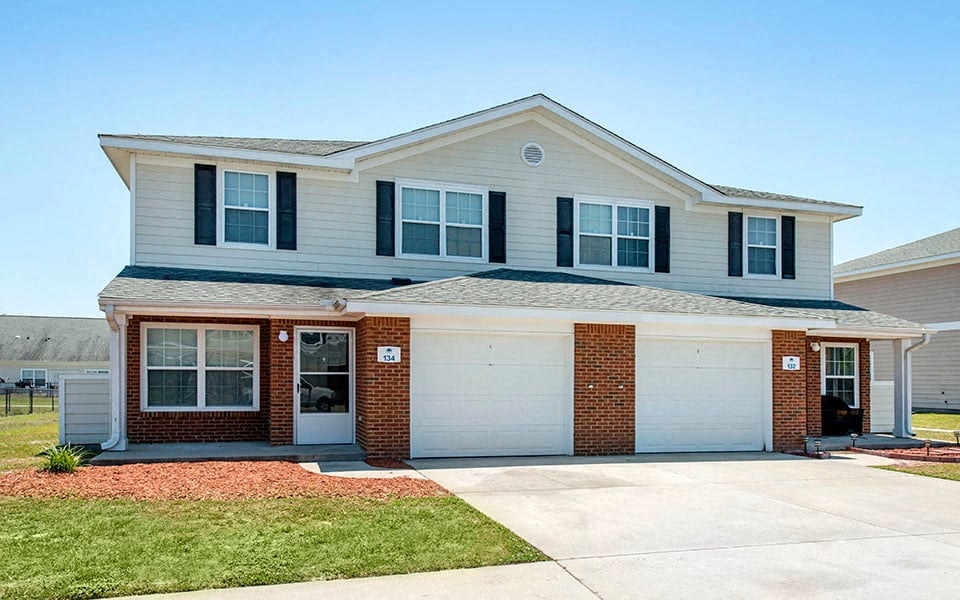 Fort Stewart Family Homes Family housing at Fort Stewart, GA Photos