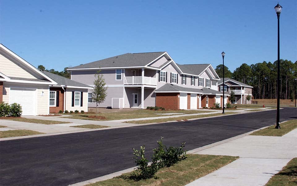 Fort Stewart Family Homes Family housing at Fort Stewart, GA Photos
