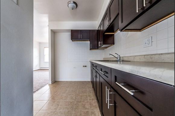 South Chicago Apartments for rent | 2710 E 83rd Kitchen