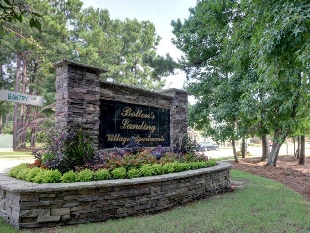 Grand Entrance at Boltons Landing Apartments, South Carolina, 29414