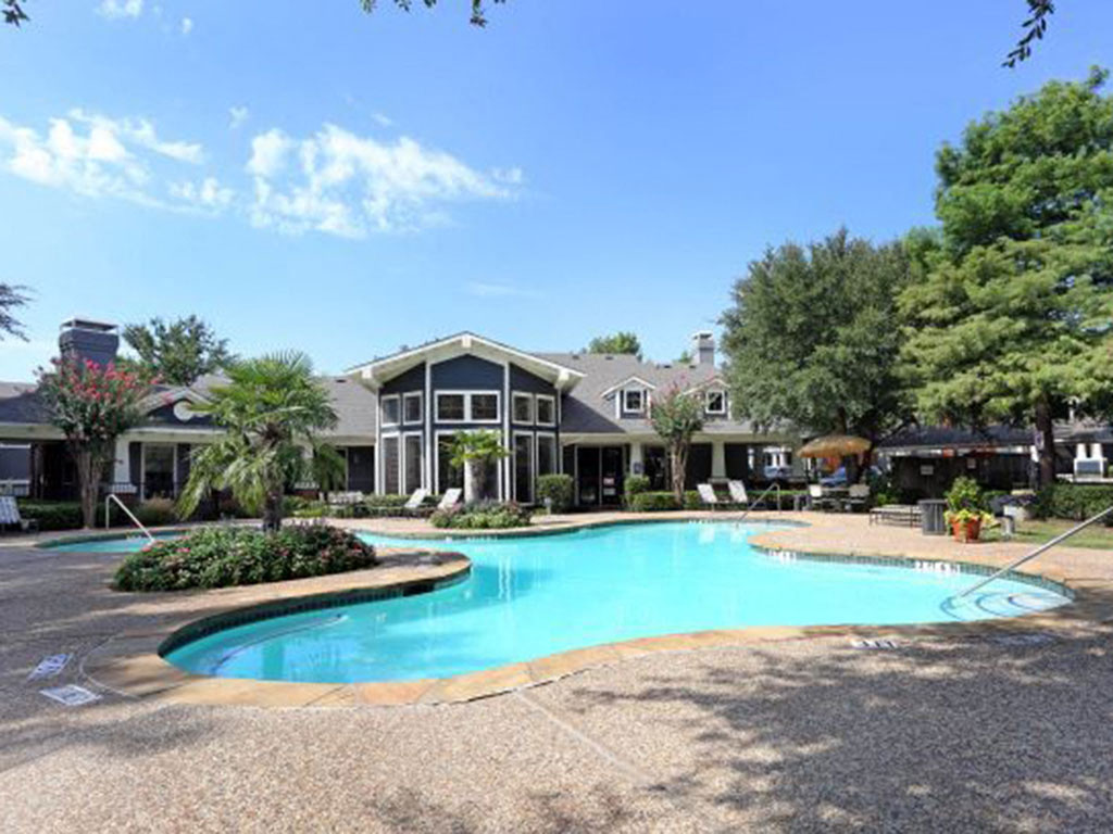Large Swimming Pool at Bardin Greene Apartments in Arlington, Texas