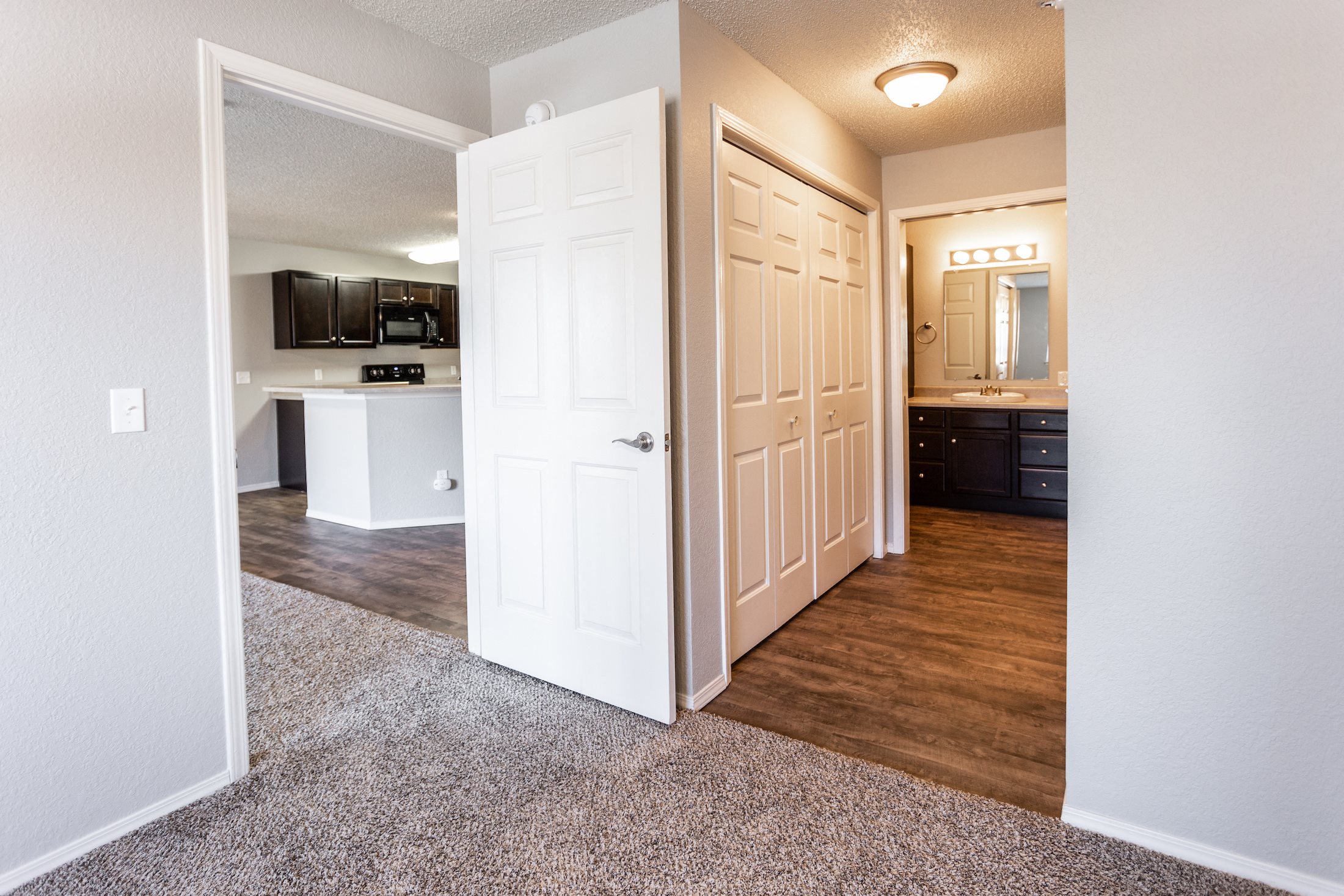 Photos And Video Of Royal Oak Apartments In Sioux Falls, Sd