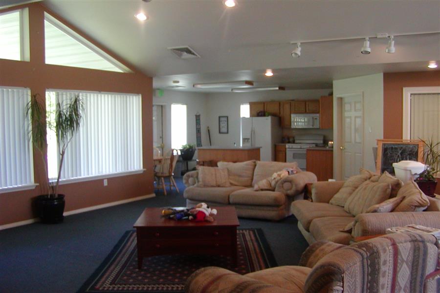 Gallery Photo 28