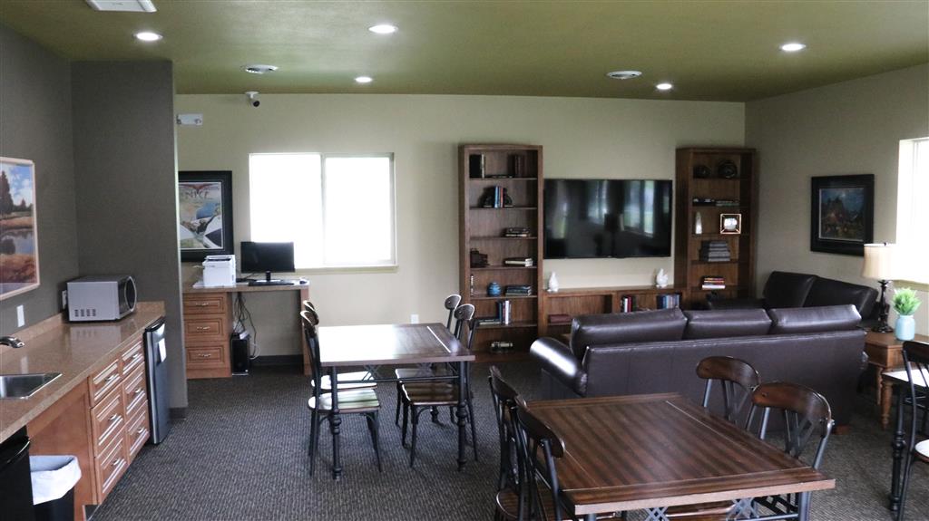 Gallery Photo 62